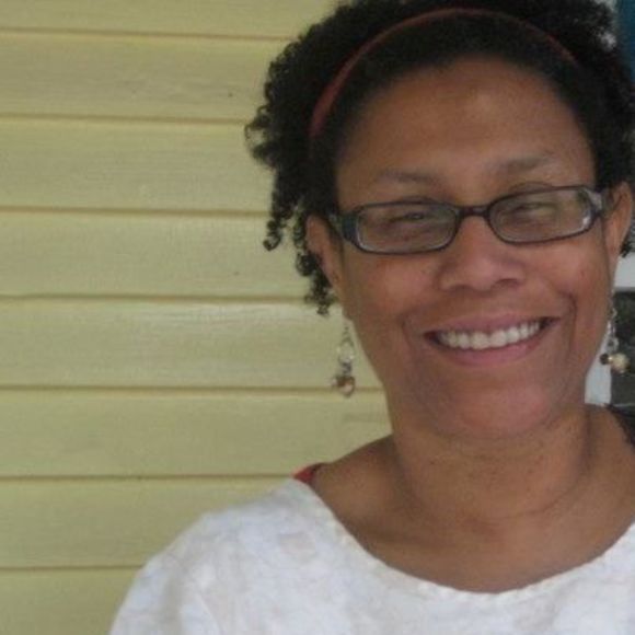 Meet your Posher, Andrea - Picture 1 of 1